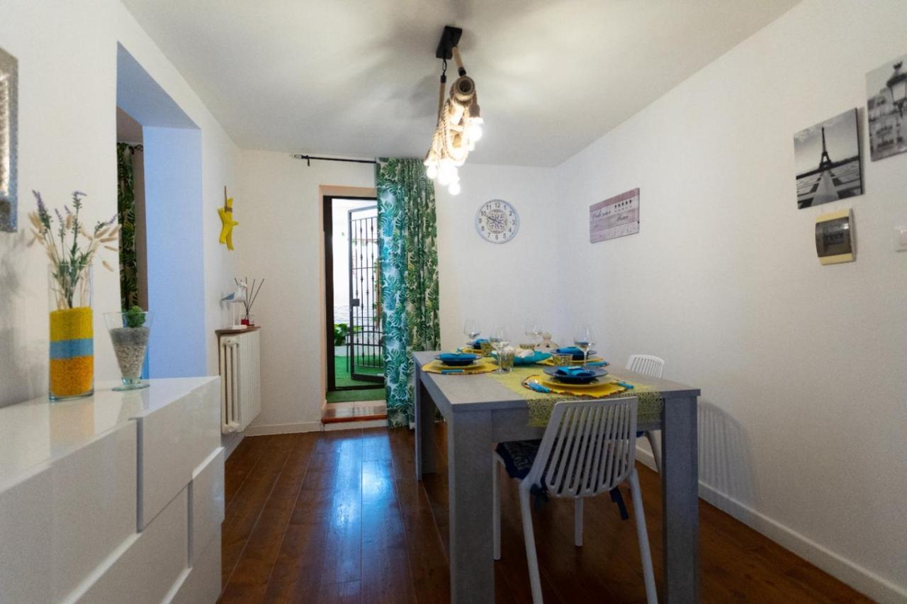 Appartamento Angel House Bari Esterno foto